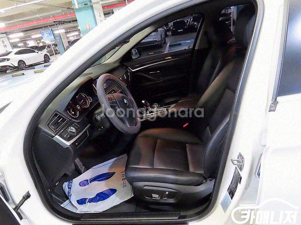 [BMW]5시리즈 (F10) 520d (5인승) #앱특--5
