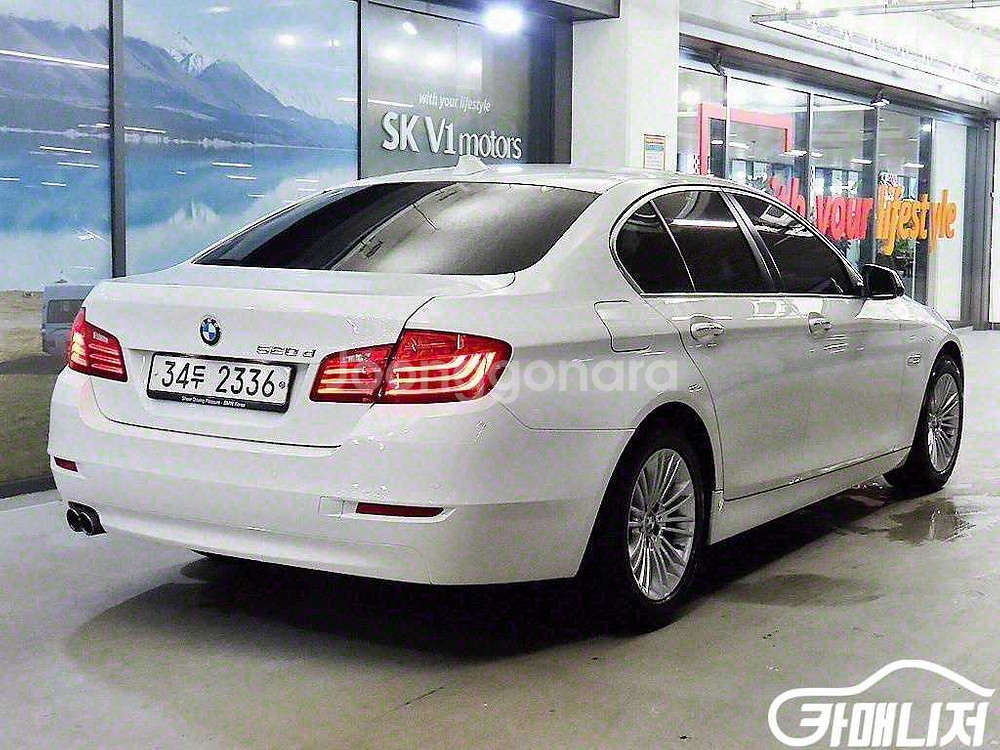 [BMW]5시리즈 (F10) 520d (5인승) #앱특--3