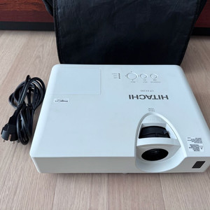 Hitachi CP-EX300 빔프로젝터