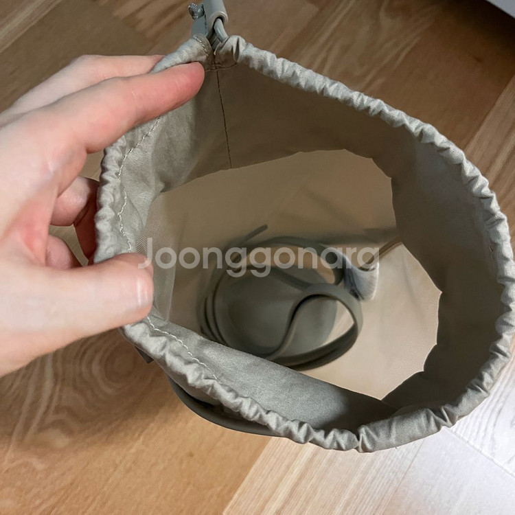 코스 버킷백 가방 BUCKET 미니백 메쉬--1