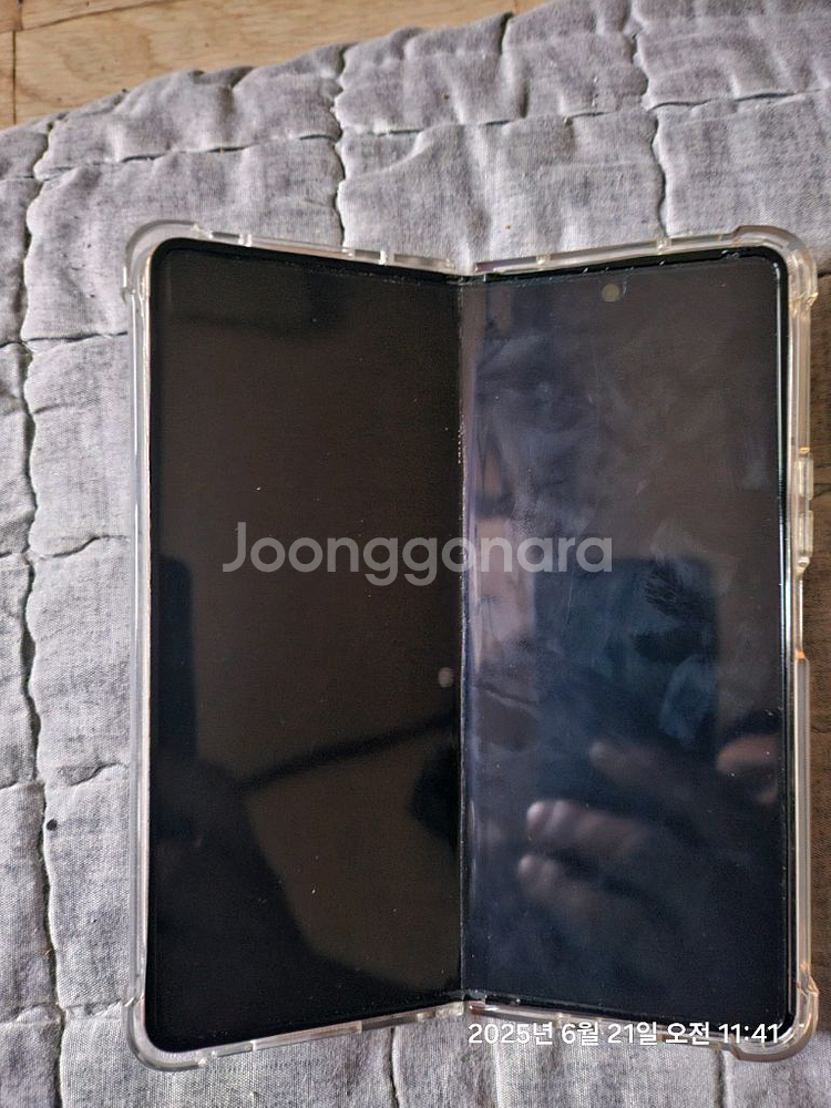 폴드4 판매합니다 (내부화면 사용불가)--1