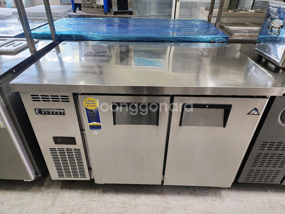 부성 에베레스트 1200테이블 냉장고 간냉식 판매 합니--2