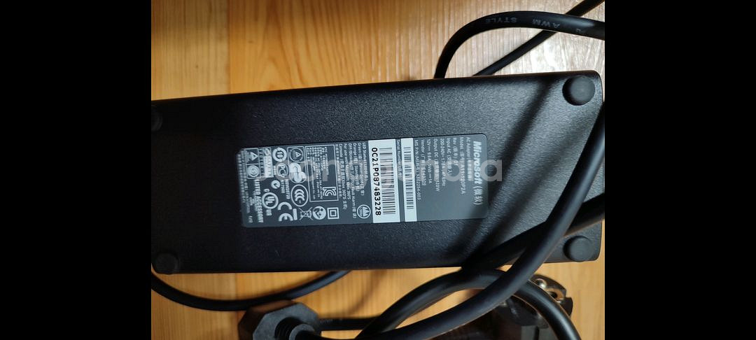 XBOX360 S 본체 + 전원--2