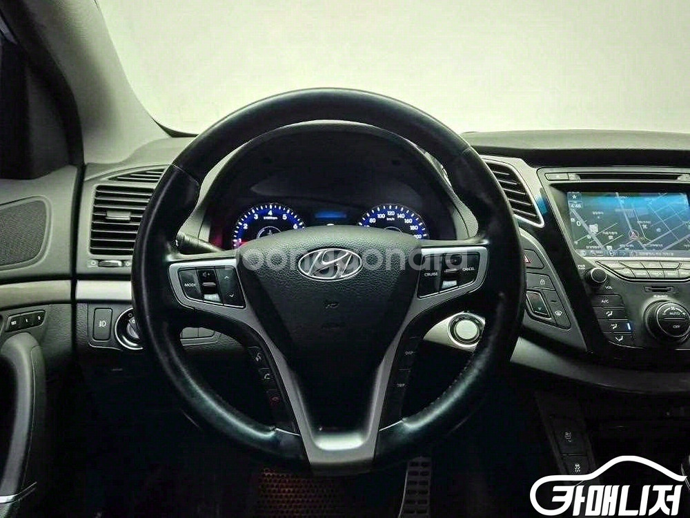 [현대]i40Saloon 2.0 GDI D 스펙 (5인--8