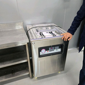 단식 진공포장기팝니다.