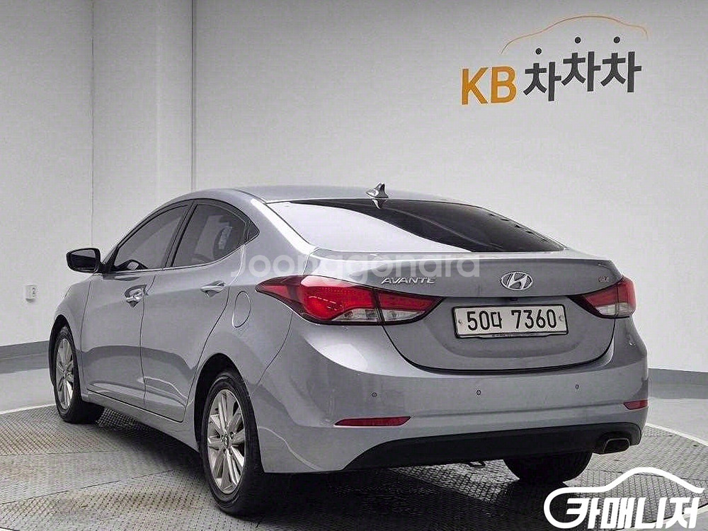 [현대]더 뉴 아반떼 1.6 GDI 모던 (5인승) #--1