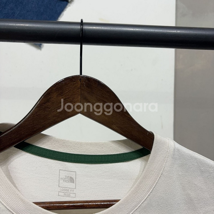 (95) 노스페이스 등산 아웃도어 백 프린팅 반팔 티--1