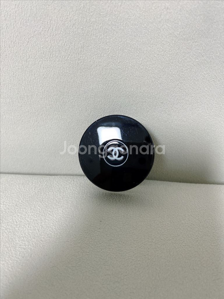 [새상품] 샤넬아이라이너 65 HYPERBLACK--0