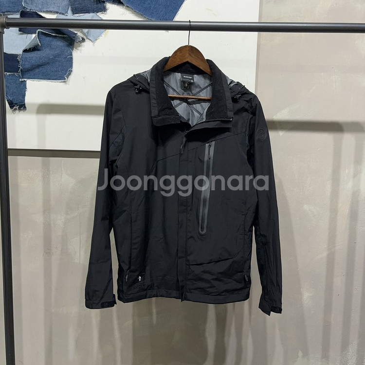 (100) 블랙야크 아웃도어 등산 바람막이 자켓--0