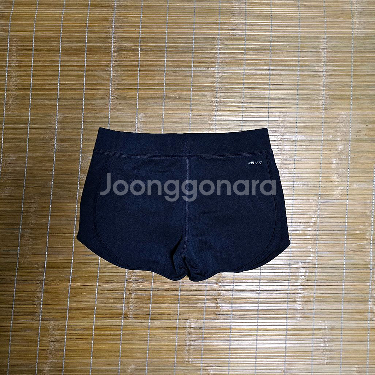 나이키 드라이핏핫팬츠~32인치--1