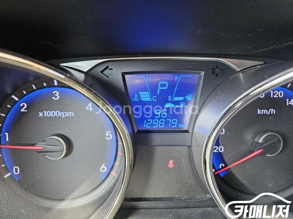 [현대]투싼iX 2WD VGT LX20 럭셔리 (5인승--6