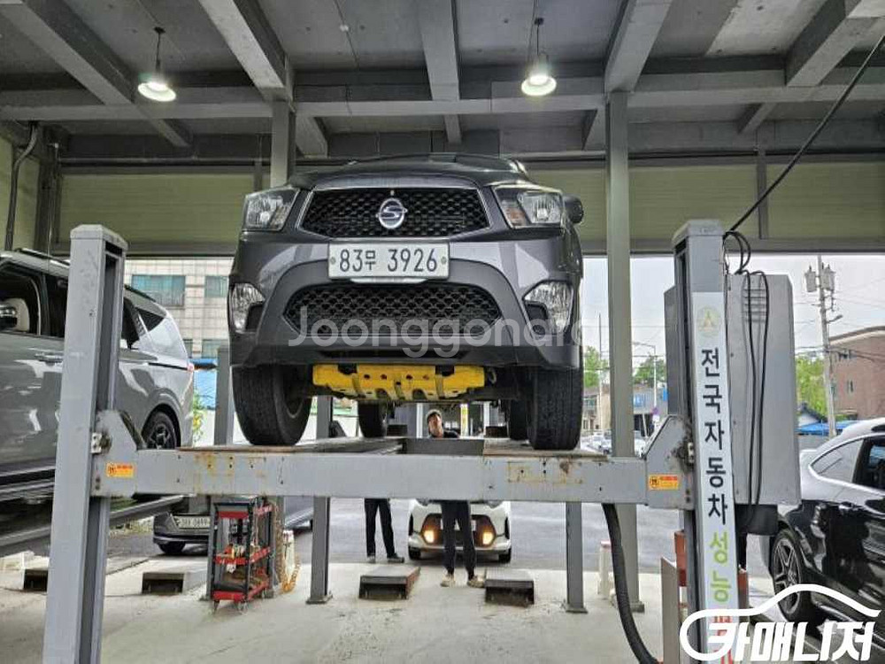 [KG모빌리티(쌍용) ]코란도스포츠 디젤 2WD CX5--6