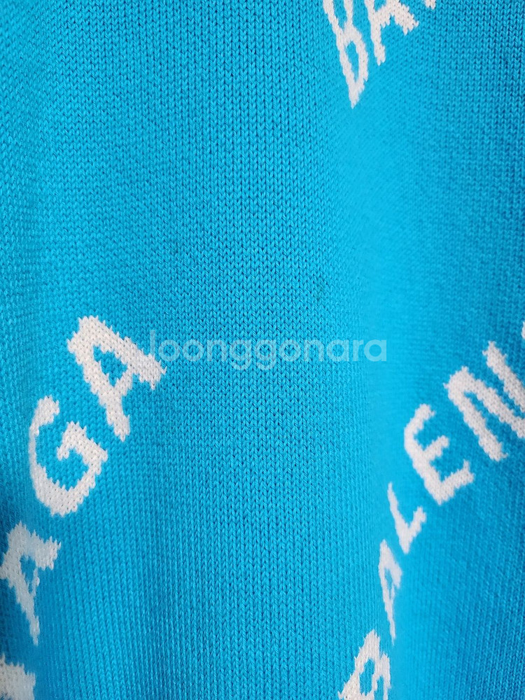 [L] 발렌시아가 블루 멀티로고 울 오버핏 니트 625--2