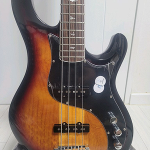 PRS KESTRAL BASS