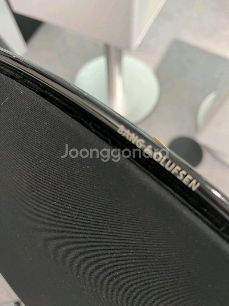 뱅앤올룹슨 B&O A9 4세대 블랙/월넛--2