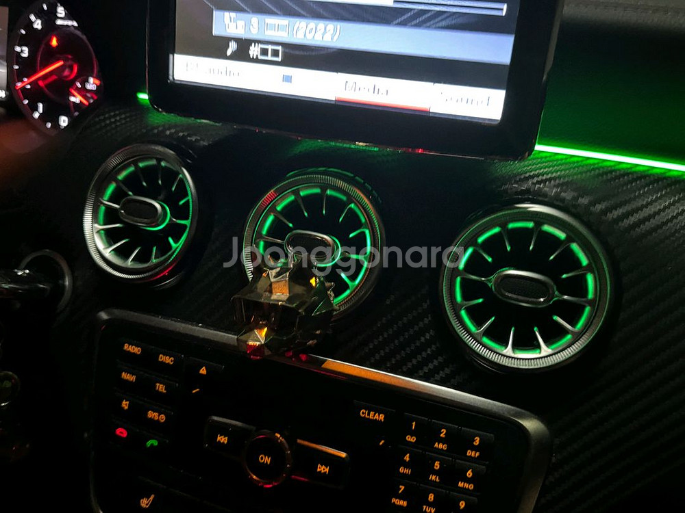 15년식 벤츠a45amg 팝니다--2