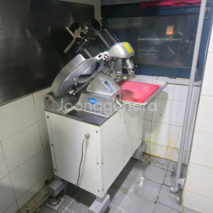 육절기 판매합니다 100만원입니다--1
