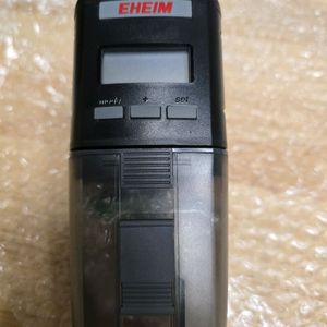 에하임 자동먹이 급여기