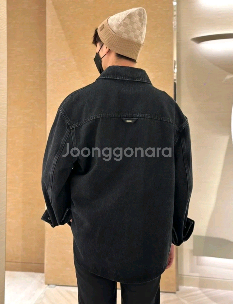 루이비통 엠보스드 데님 오버셔츠--6