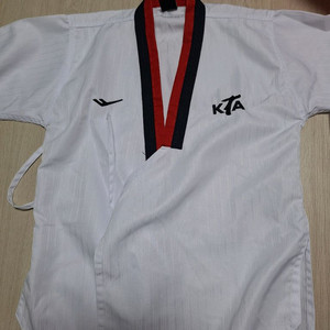 프로스펙스 도복150팝니다.