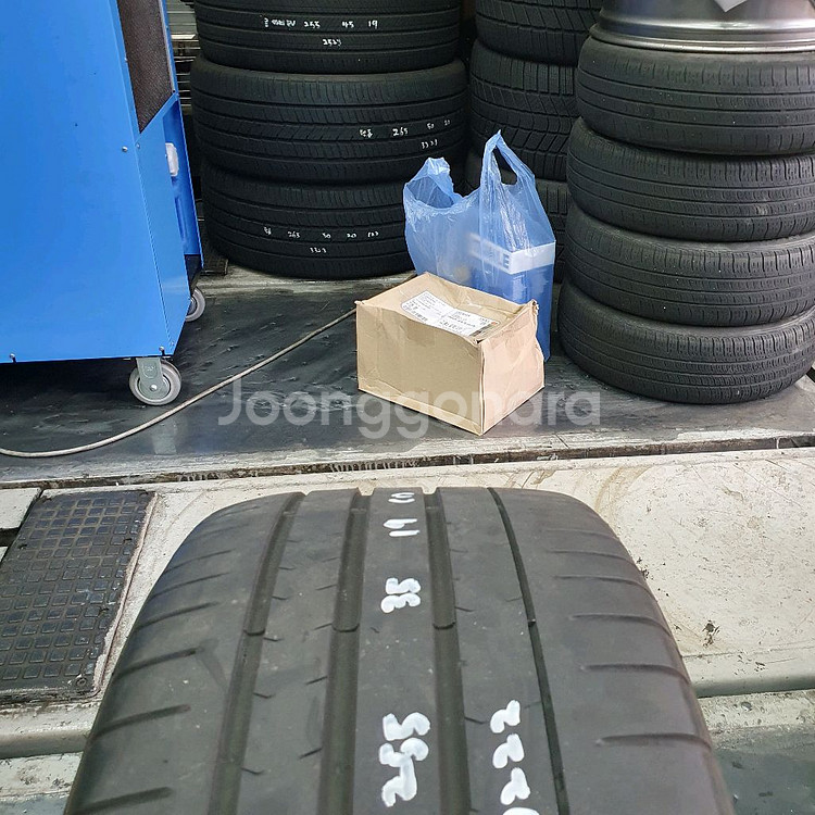 255 35 19 2553519피렐리 피제로런플1짝판매--1