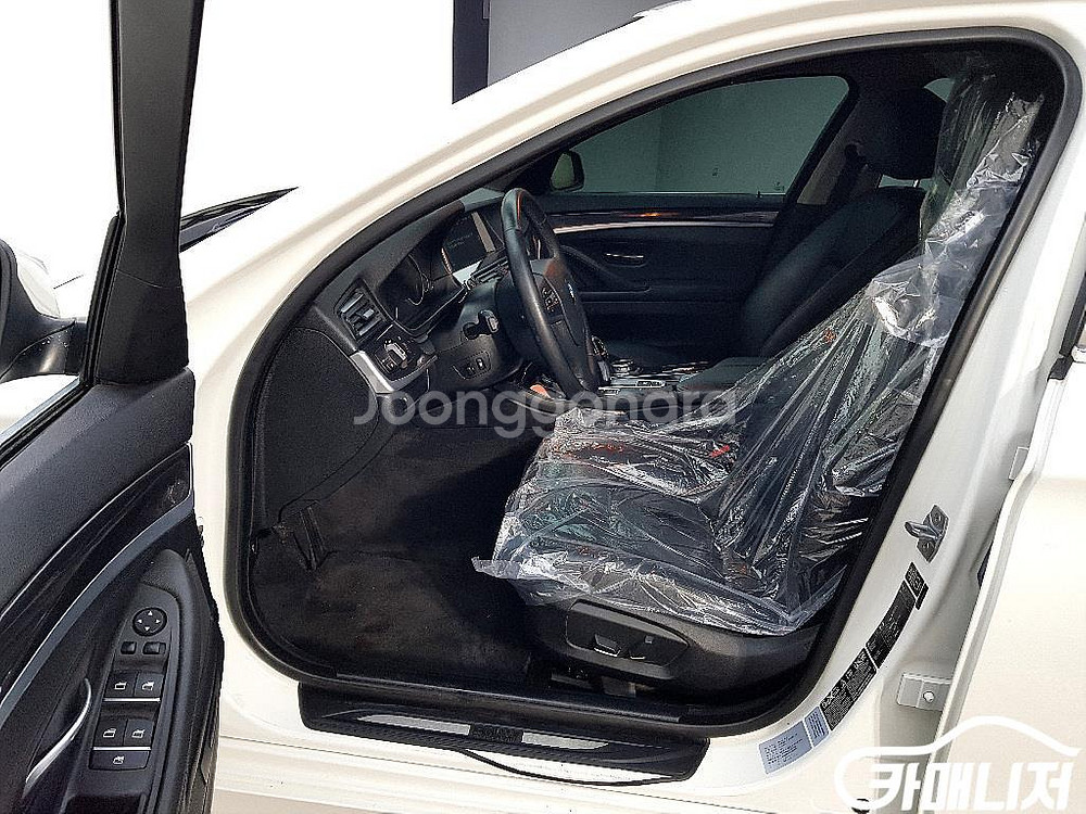 [BMW]5시리즈 (F10) 520d xDrive #앱--7