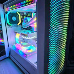 라이젠5 9600X RTX5060TI 화이트PC