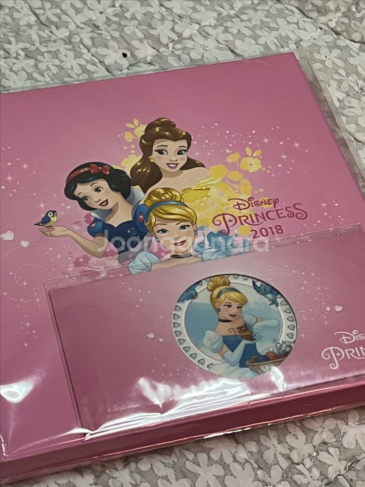 2018 니우에 발행 디즈니 프린세스 신데렐라 은화지폐--0