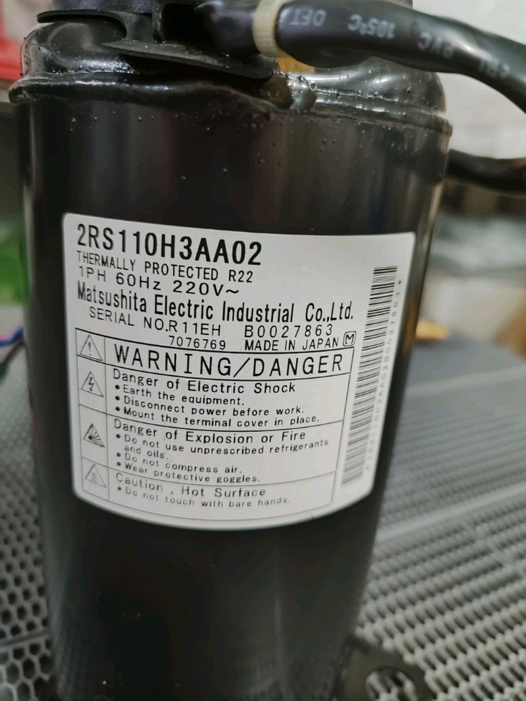 1마력 에어컨 콤프 중고--1