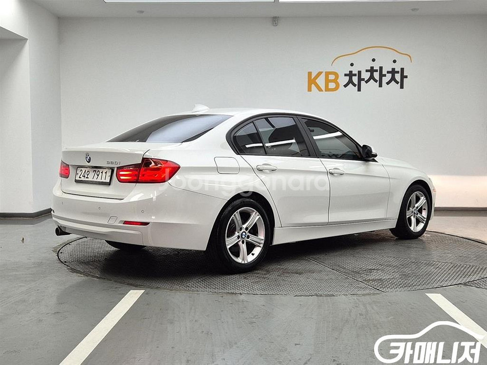 [BMW]3시리즈 (F30) 320i #앱특가--3