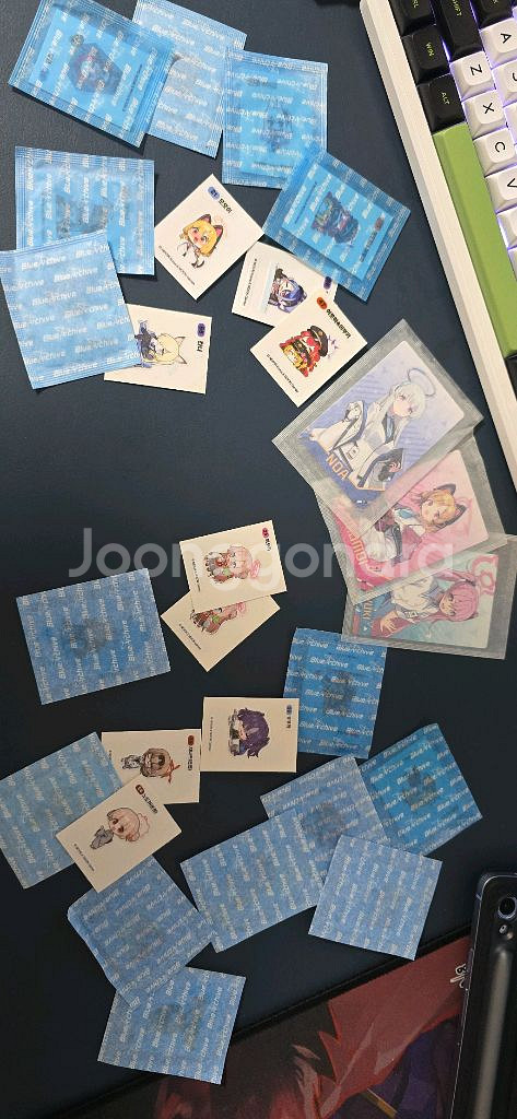 GS25 블루아카이브 띠부씰 포토카드 판매--0