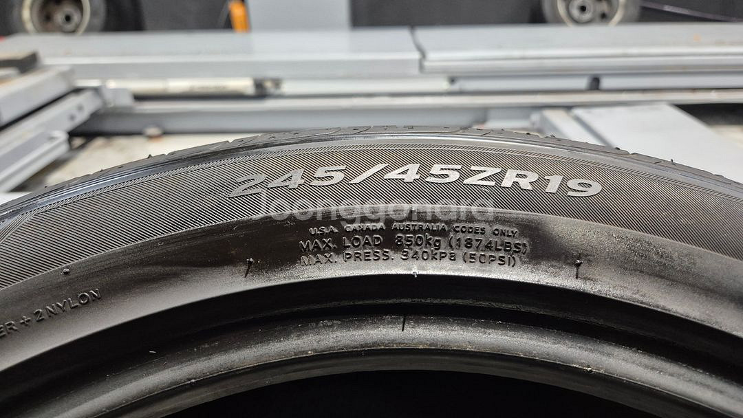 중고 타이어 245 45 19 한국 타이어 V2AS--4