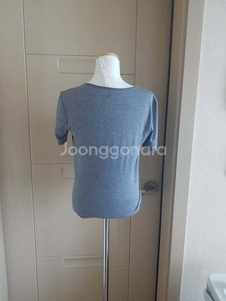 룰루레몬 상의--1