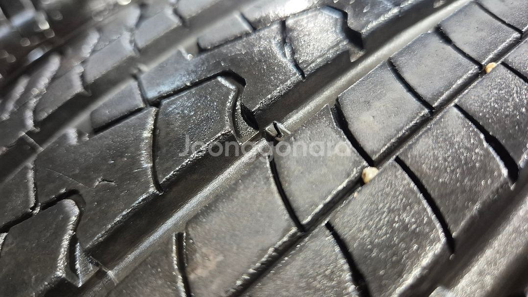 중고 타이어 245 45 19 한국 타이어 로드메이트--1