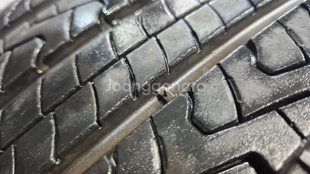 중고 타이어 245 45 19 한국 타이어 로드메이트--2