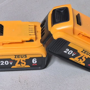 제우스 디월트호환배터리6a2개