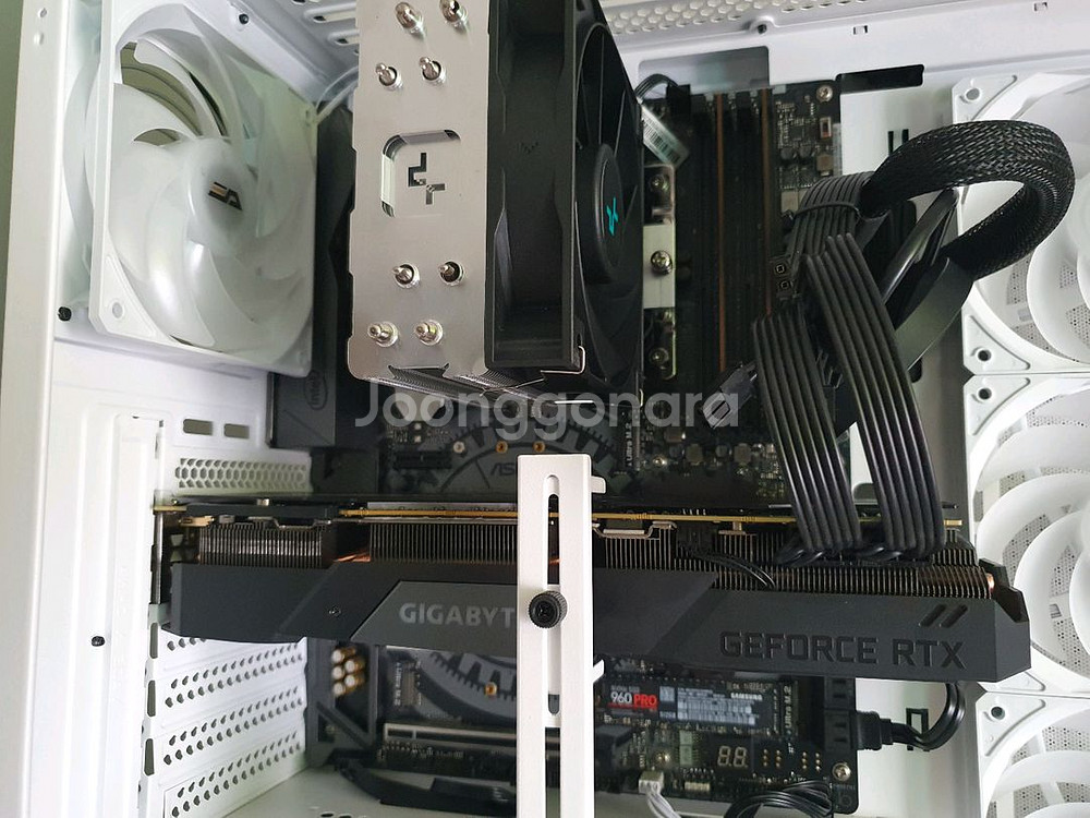 게이밍PC(9400F/z370/기가2080Ti)--3