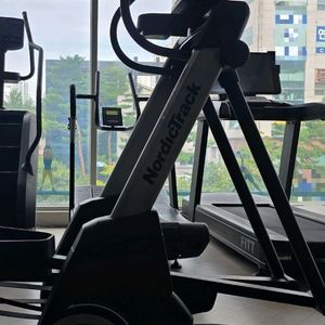노르딕트랙 FS10i 일립티컬&스텝퍼