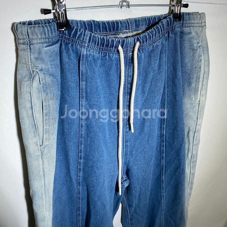 FREE)허리밴딩 투톤 데님 청바지--0