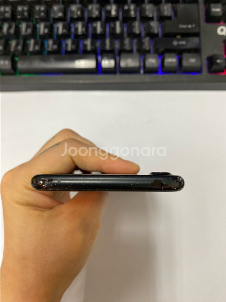 아이폰7 매트블랙 액정SS급 32GB 배터리92%--2