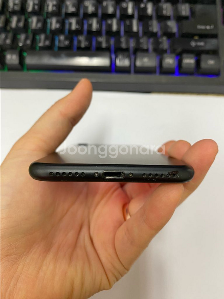 아이폰7 매트블랙 외관깔끔 128GB 배터리100%--5