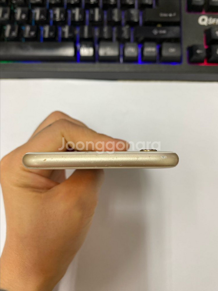 아이폰6S 골드 액정SS급 64GB 배터리100%--3