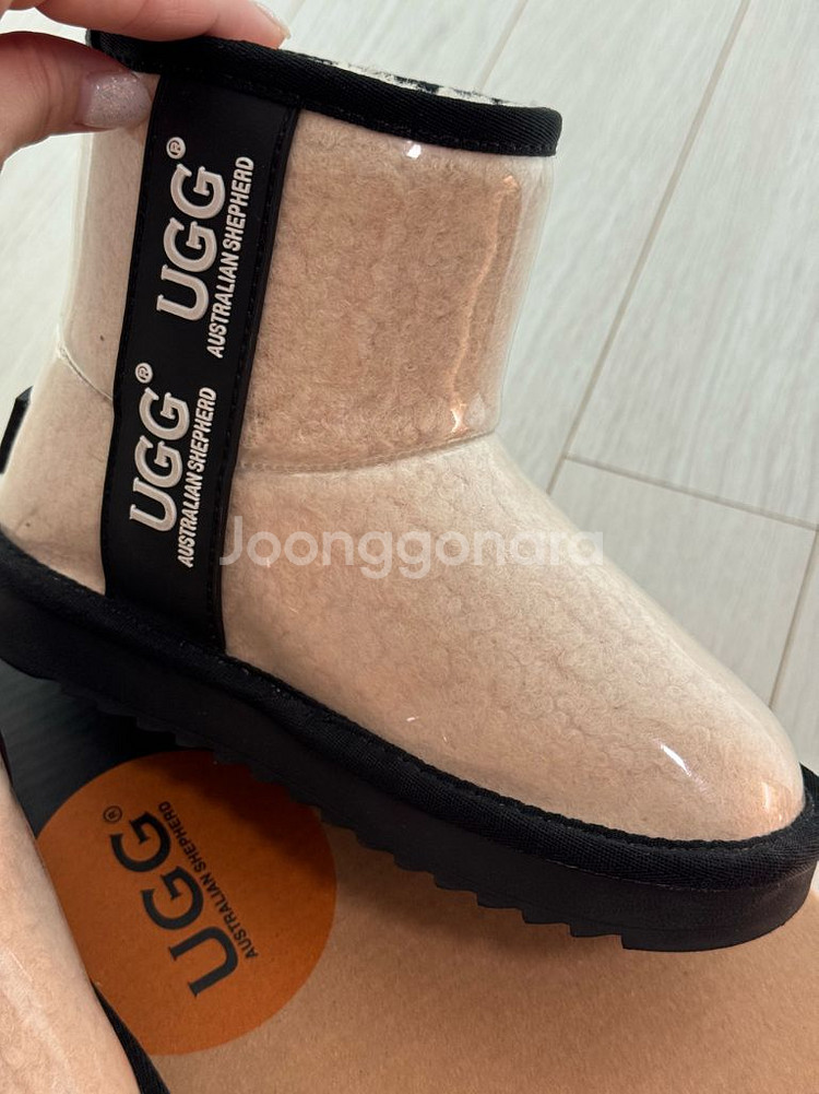 UGG 클리어 부츠 키즈--4