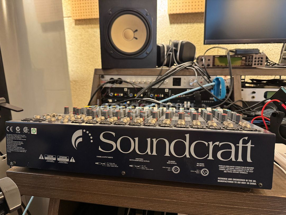 사운드크래프트 EPM12 팝니다. Soundcraft--1