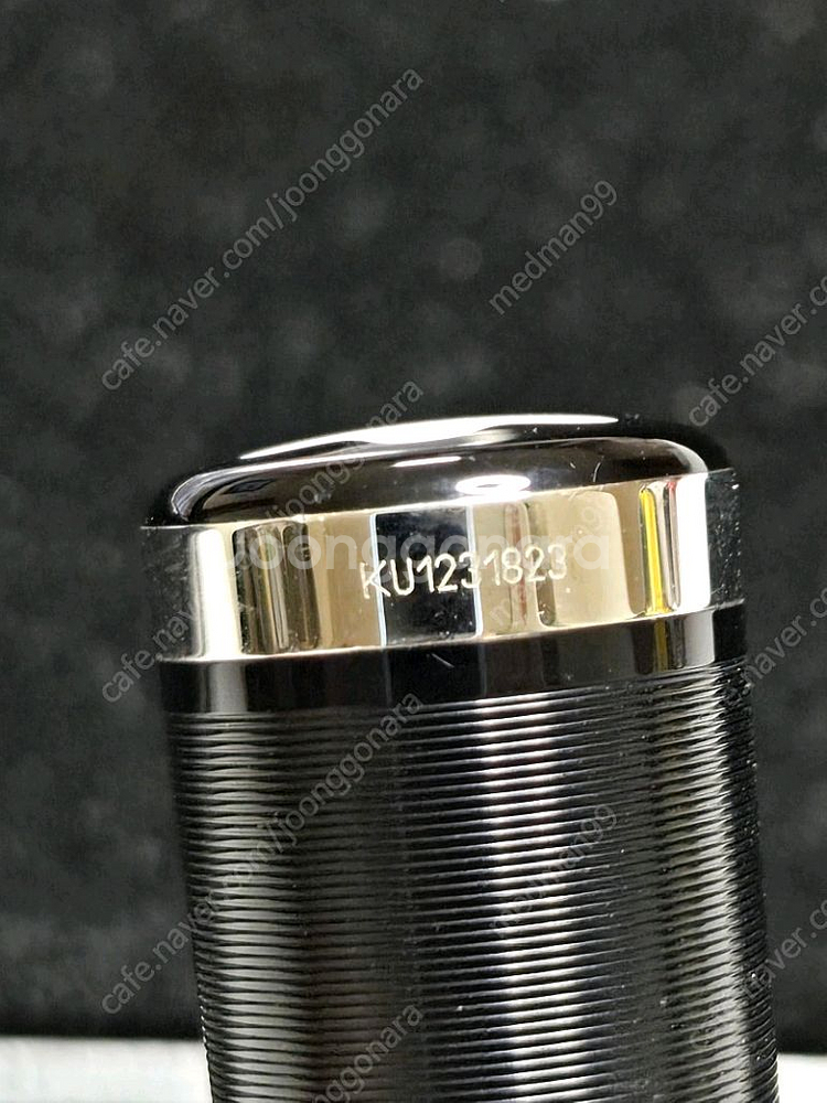 몽블랑 볼펜 (한정판 비틀즈 존레논 볼펜)--4