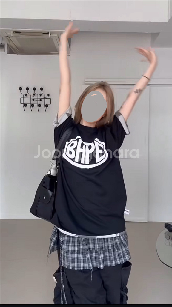 베이프 스타 그레이 반팔 큐빈티지 선가든파티--4