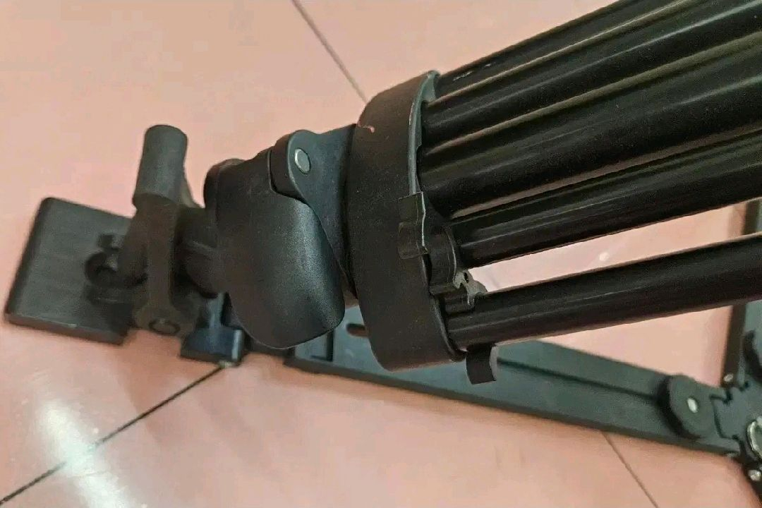 맨프로토 시네마삼각대 유압식 515MVB + 516헤드 이미지