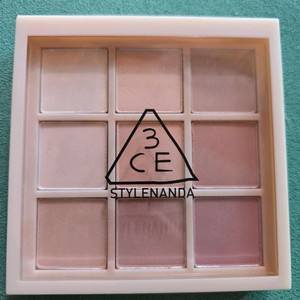 3ce 디어누드 팔레트