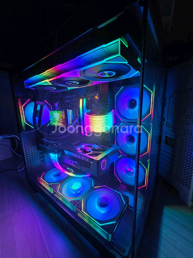 라이젠7 9800X3D RTX5080 트리오 PC--1