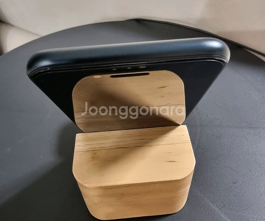 아이폰 SE3 미드나이트 64G 판매합니다!(선물용)--4